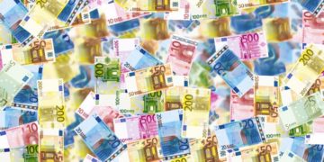 Contrasto alla povertà: quasi 400 milioni destinati alle Politiche Sociali dal Ministro Orlando
