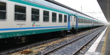 Trenitalia cerca personale: figure ricercate, requisiti e come candidarsi